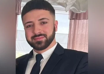 Polowanie na brutalnego mordercę trzech kobiet trwa. Ofiarami rodzina komentatora BBC