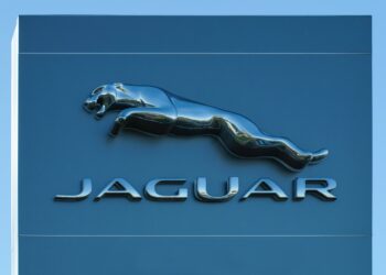 Jaguar emblem