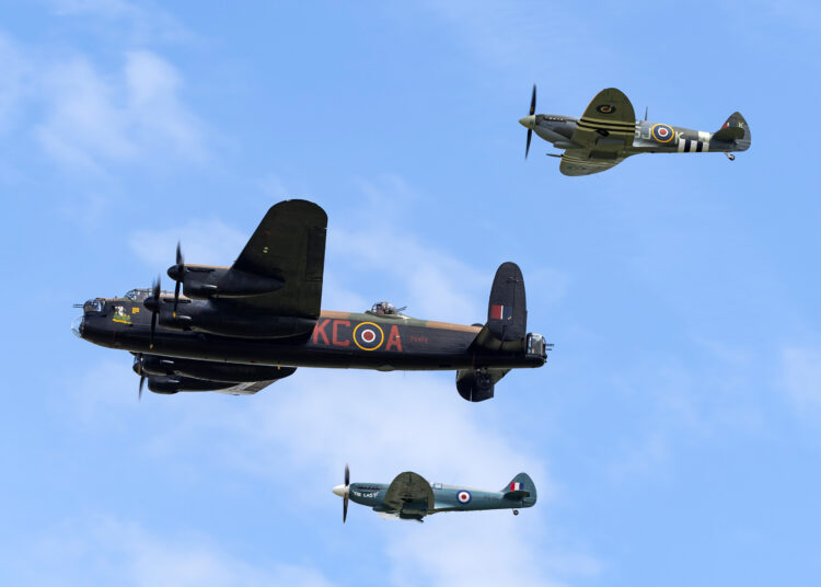 Szok! Połowa Brytyjczyków nie wie, że pokonała Hitlera!